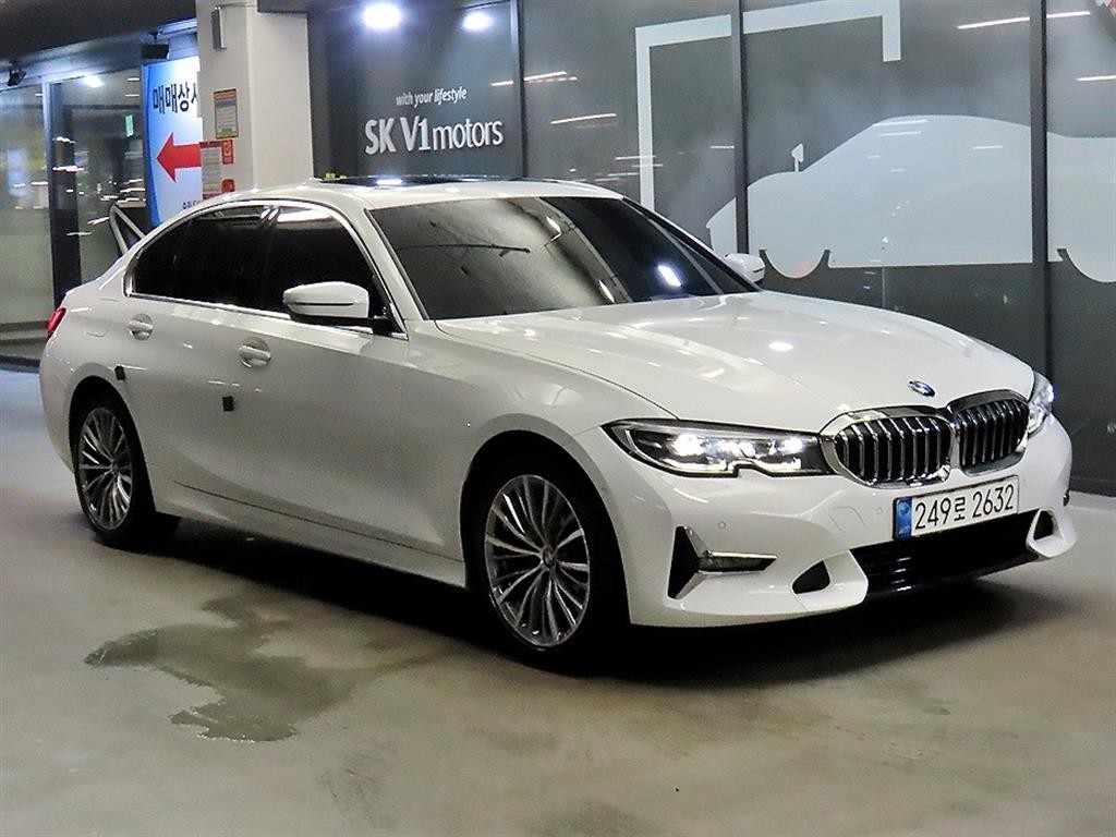 BMW 3시리즈 3시리즈 (G20) 320i M 스포츠 이미지 1