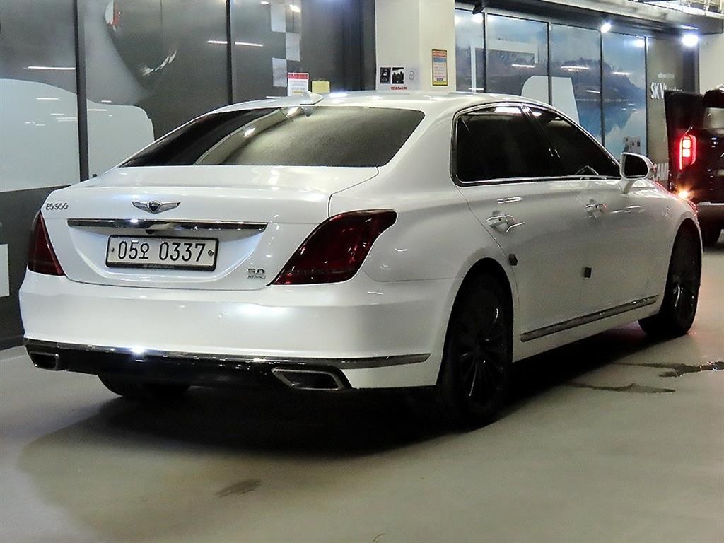 제네시스 EQ900 3.8 GDI AWD 프리미엄 럭셔리 이미지 4