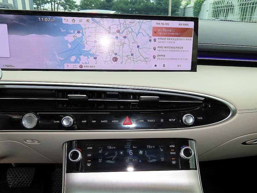 제네시스 GV70 2.5T 가솔린 AWD 이미지 12