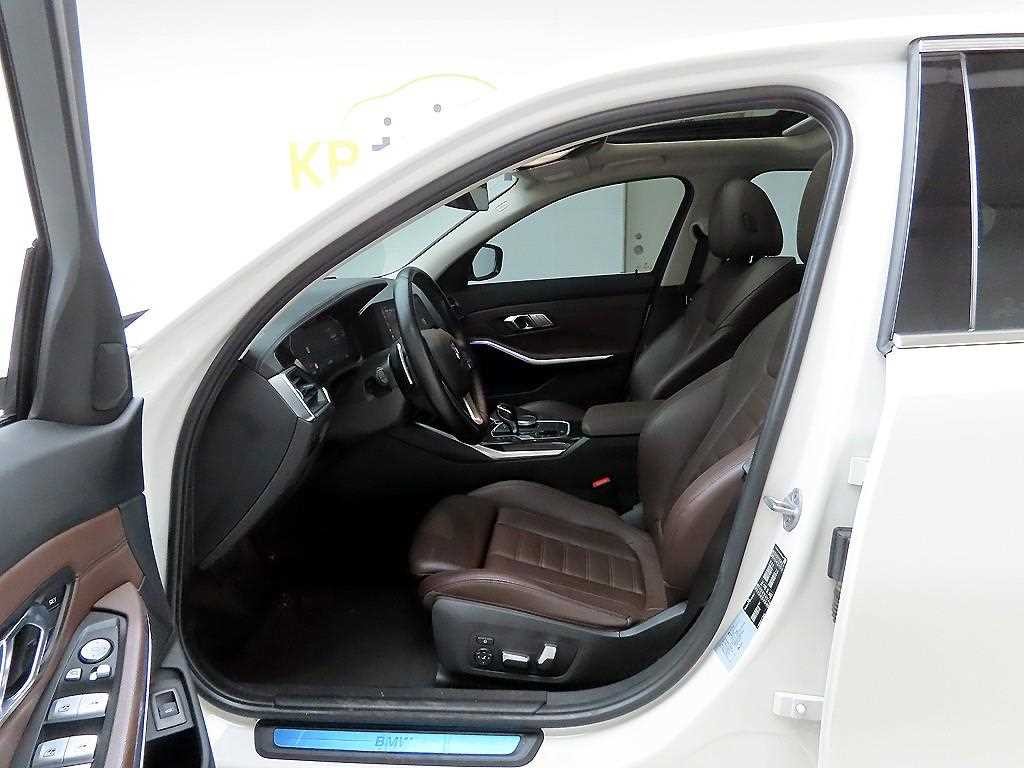 BMW 3시리즈 3시리즈 (G20) 320d 럭셔리 이미지 12