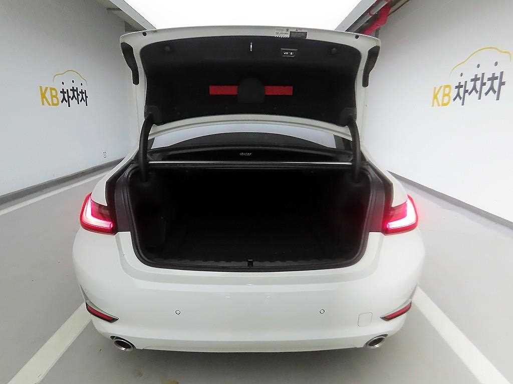 BMW 3시리즈 3시리즈 (G20) 320d 럭셔리 이미지 5