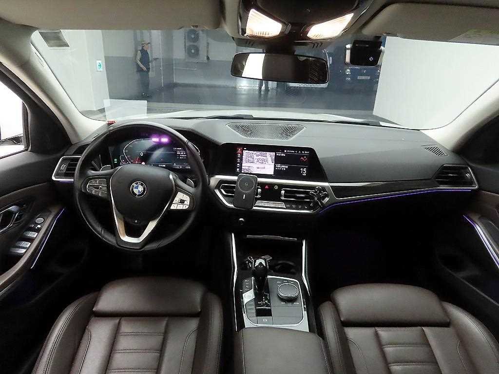 BMW 3시리즈 3시리즈 (G20) 320d 럭셔리 이미지 8