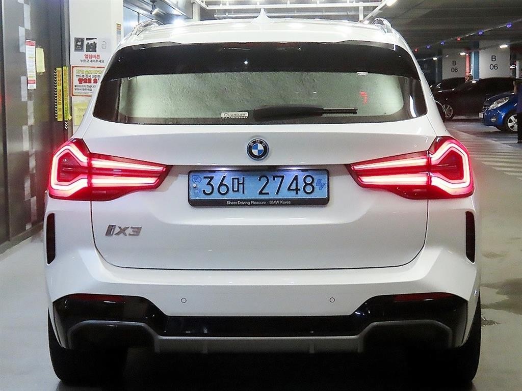 BMW iX3 iX3 (G08) M 스포츠 이미지 5