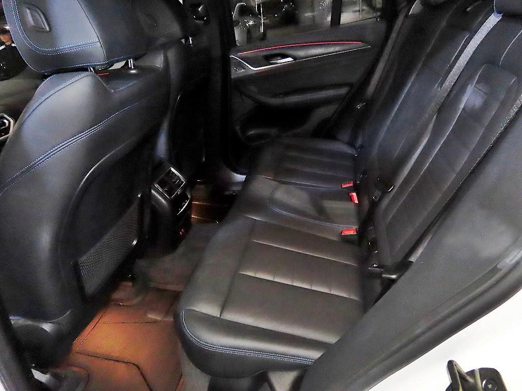 BMW iX3 iX3 (G08) M 스포츠 이미지 7