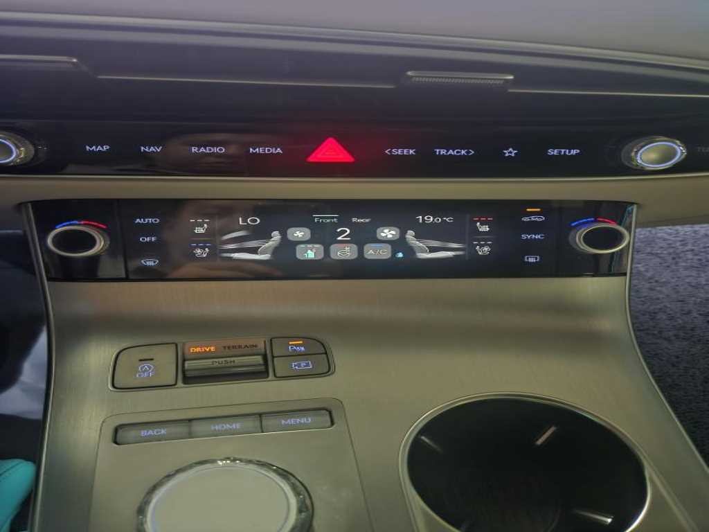 제네시스 GV70 2.5T 가솔린 AWD 기본형 이미지 11