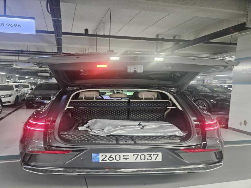 제네시스 GV70 2.5T 가솔린 AWD 기본형 이미지 17