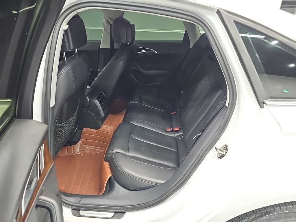아우디 A6 뉴A6 2.0 TDI 다이나믹 이미지 12