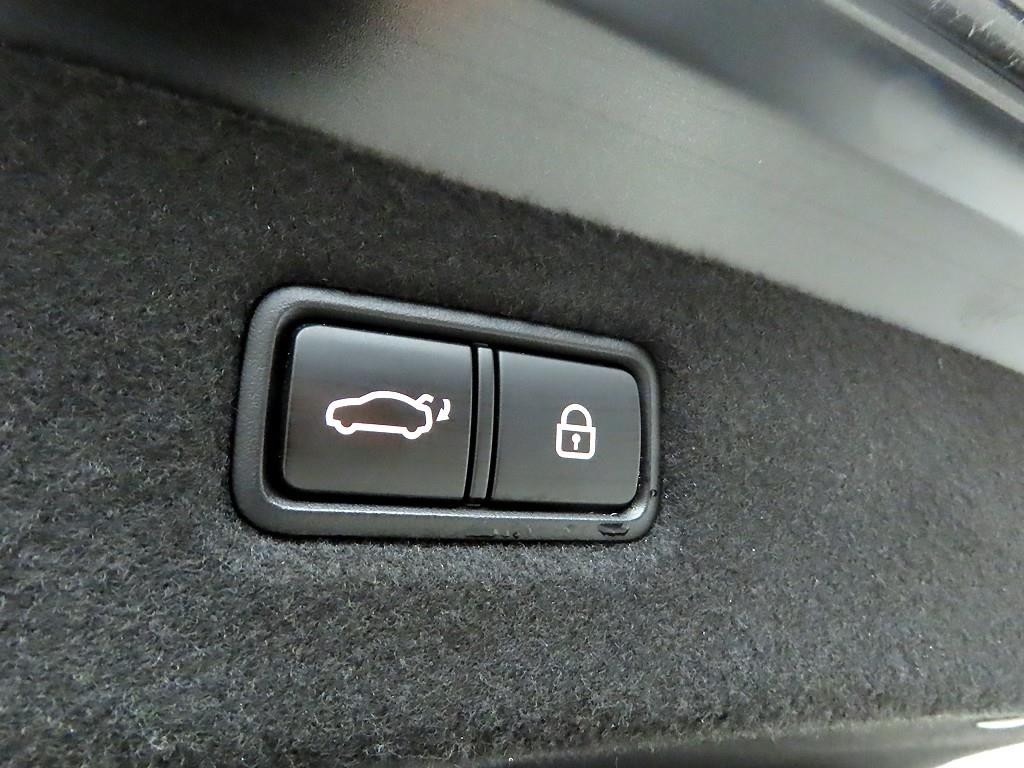 제네시스 G90 3.8 GDI AWD 프리미엄 럭셔리 이미지 15