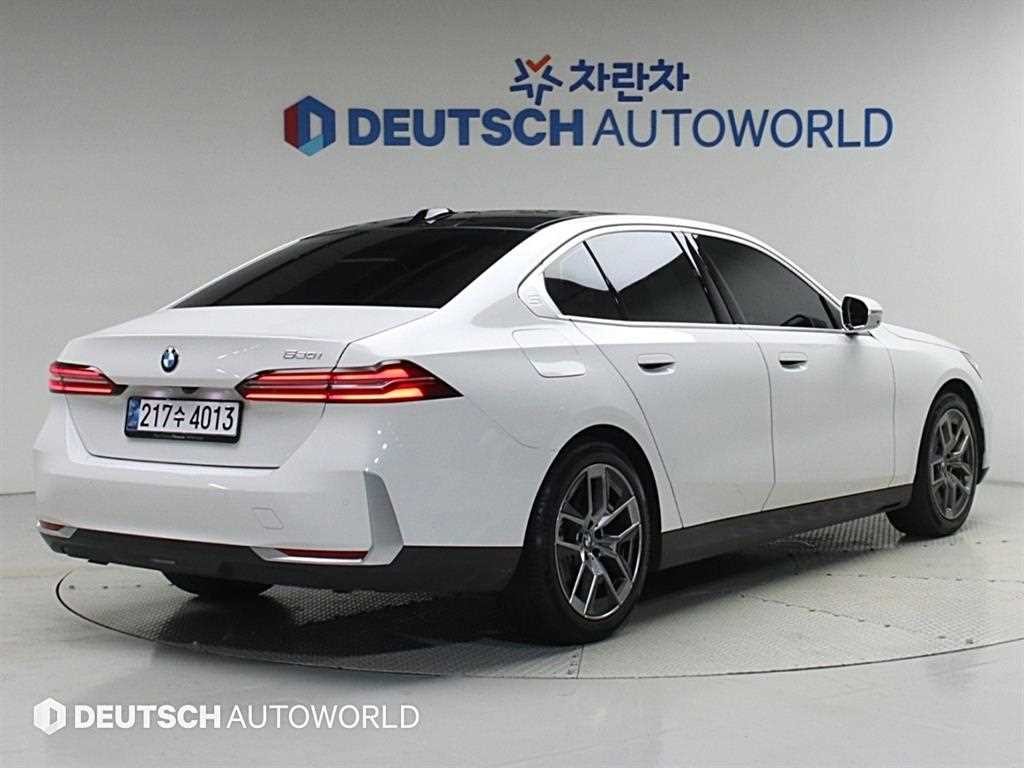 BMW 5시리즈 5시리즈 (G60) 520i 기본형 이미지 2