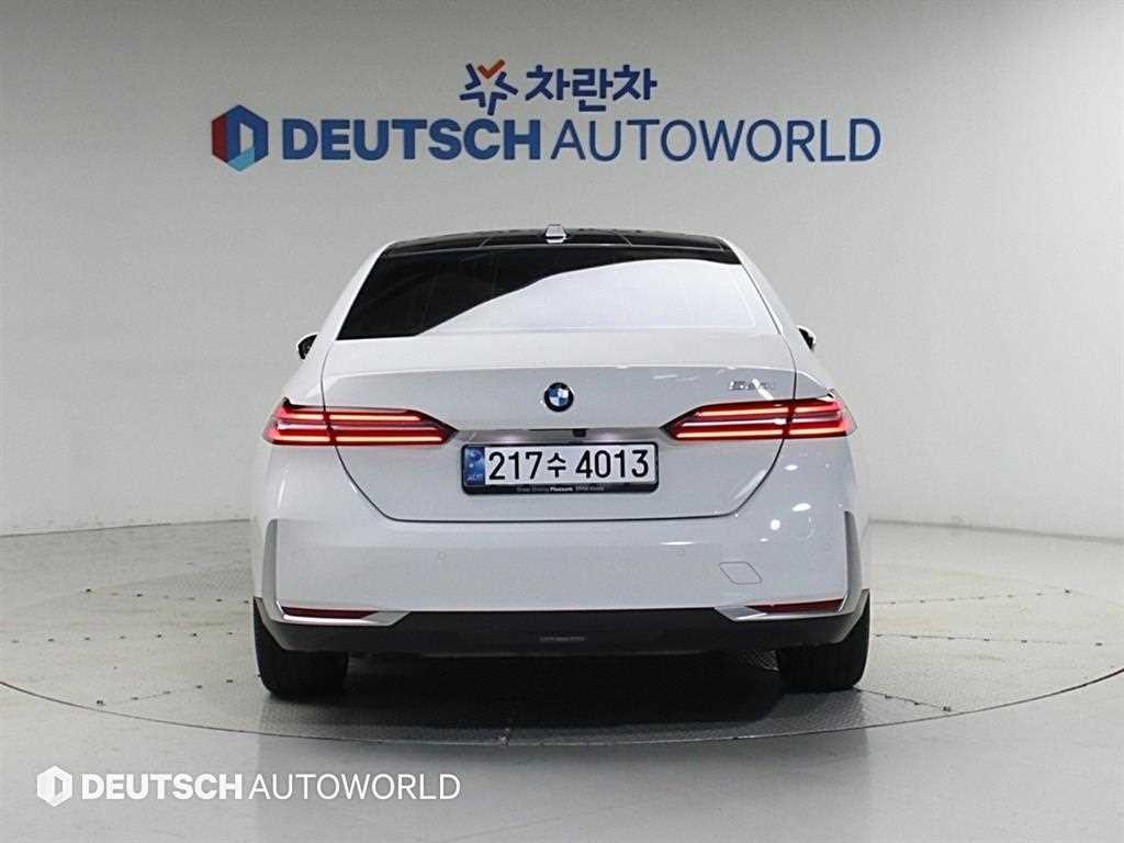 BMW 5시리즈 5시리즈 (G60) 520i 기본형 이미지 4