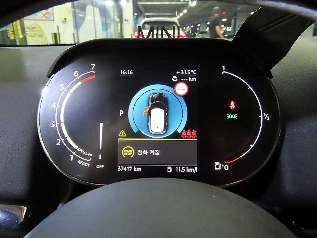 미니 컨트리맨 컨트리맨 (F60) 1.5 클래식 기본형 이미지 9