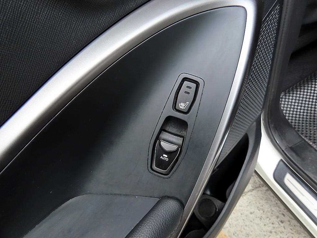 현대 맥스크루즈 더뉴맥스크루즈 E-VGT R2.2 2WD 익스클루시브 스페셜 이미지 17