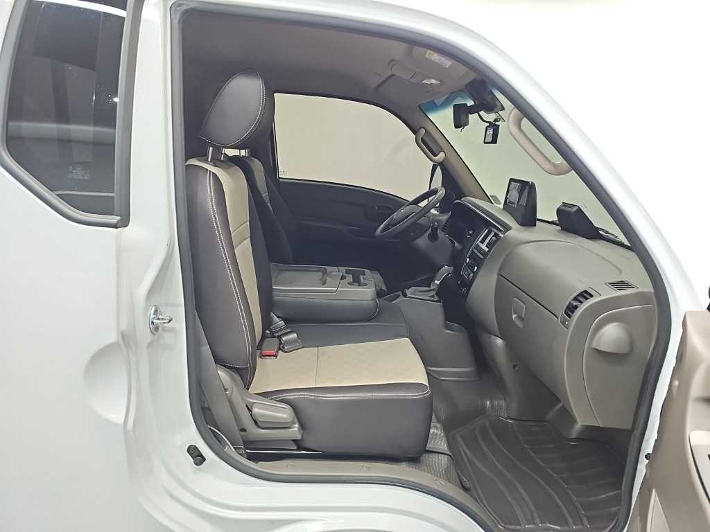소형화물 카고(소형) [카고]포터2 (LPG2.5터보) 슈퍼캡/초장축/2WD 프리미엄 이미지 18