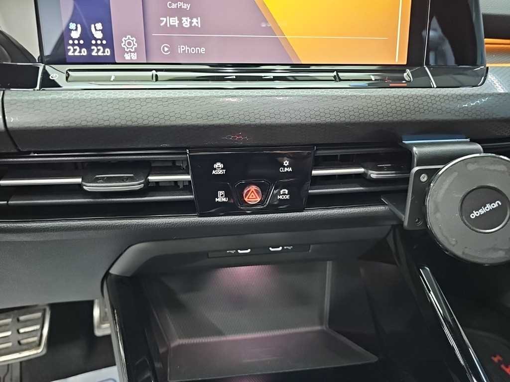 폭스바겐 골프 골프 8세대 2.0 GTI 이미지 10