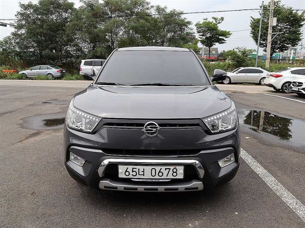 KG모빌리티(쌍용) 티볼리 가솔린 2WD 1.6 VX 이미지 2
