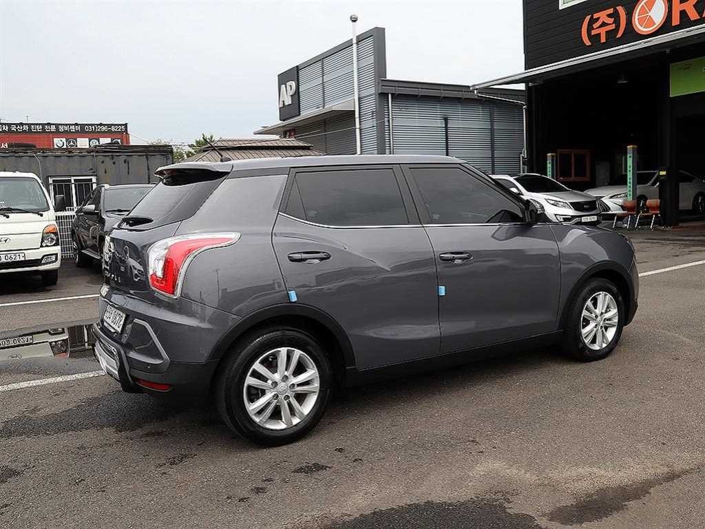 KG모빌리티(쌍용) 티볼리 가솔린 2WD 1.6 VX 이미지 3
