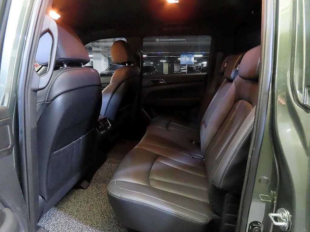 KG모빌리티(쌍용) 렉스턴 더 뉴 렉스턴 스포츠 칸 디젤 2.2 4WD 프레스티지 이미지 7