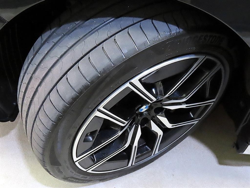 BMW i7 BMW i7 eDrive 50 M 스포츠 리미티드 이미지 20