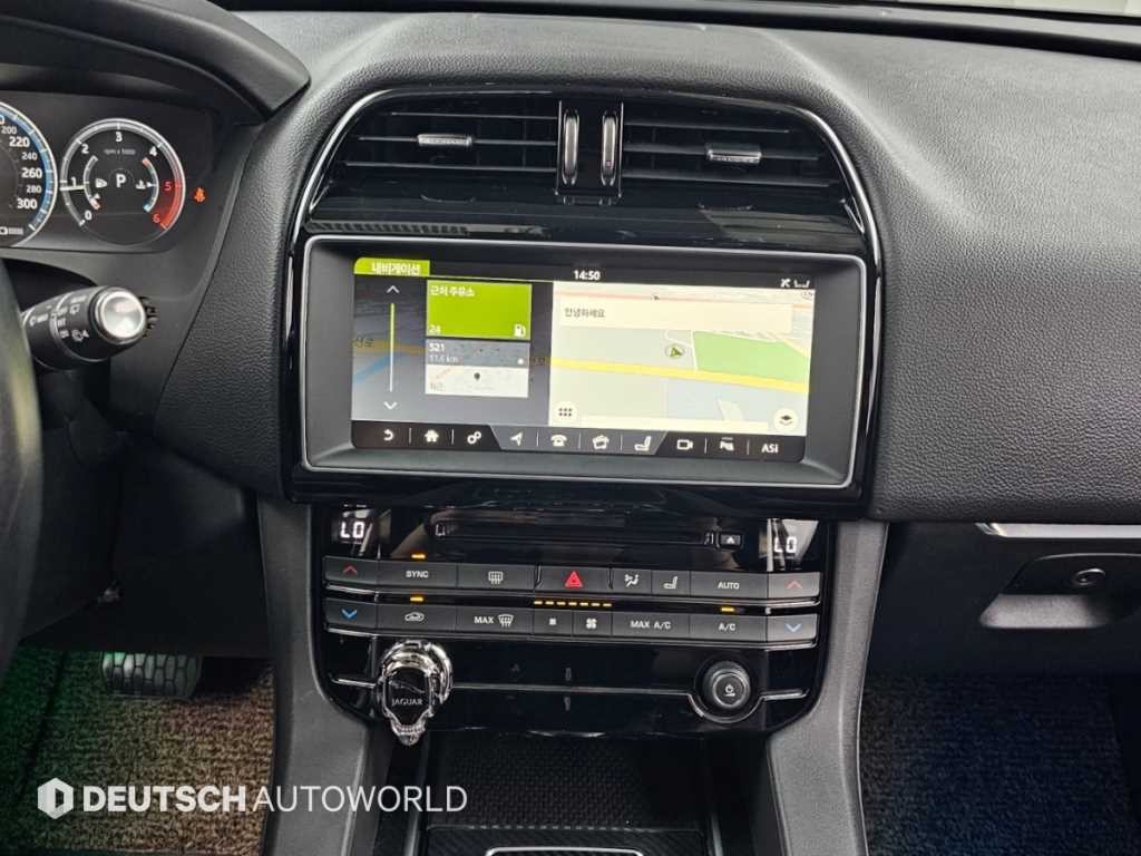 재규어 F-PACE 20d 프레스티지 이미지 14