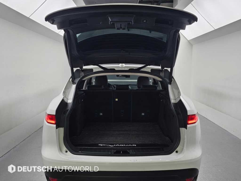 재규어 F-PACE 20d 프레스티지 이미지 19