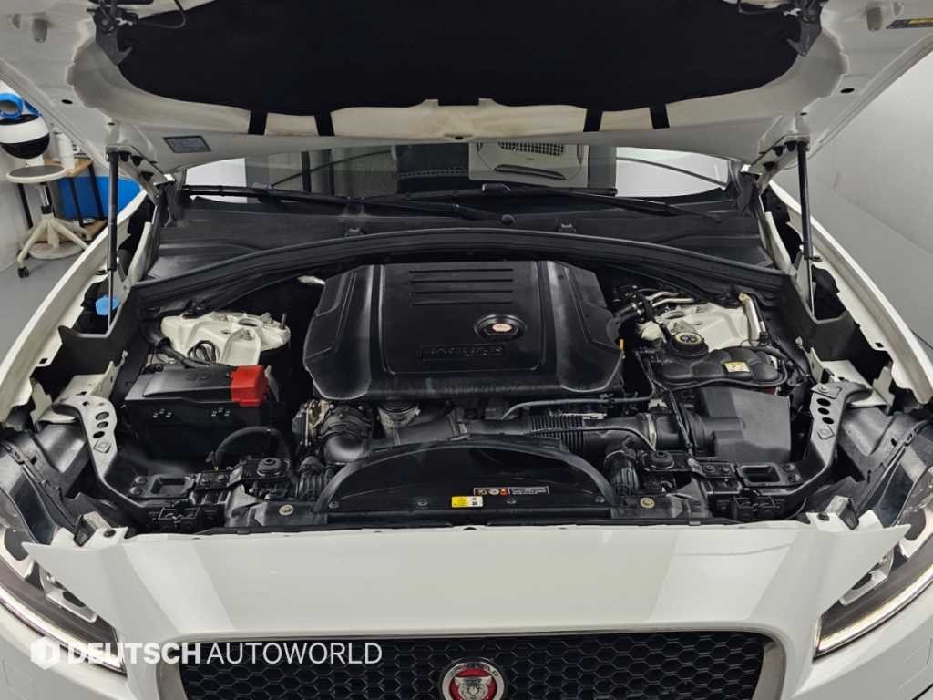 재규어 F-PACE 20d 프레스티지 이미지 6