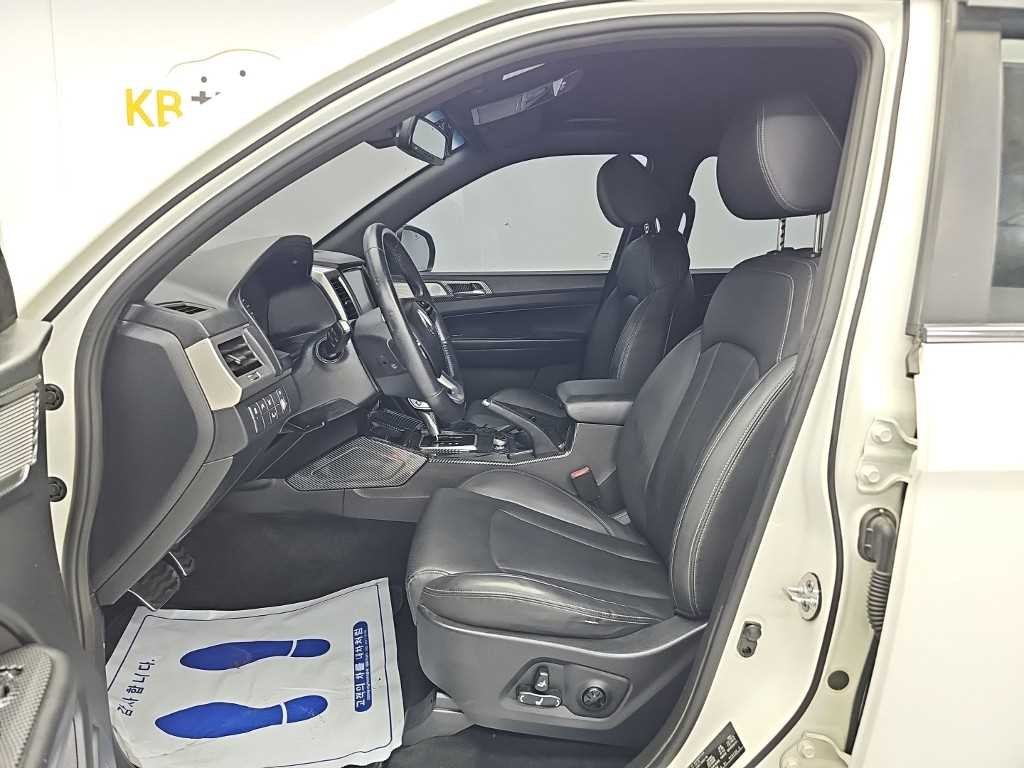 KG모빌리티(쌍용) 렉스턴 렉스턴 스포츠 칸 디젤 2.2 4WD 프로페셔널 X 이미지 11