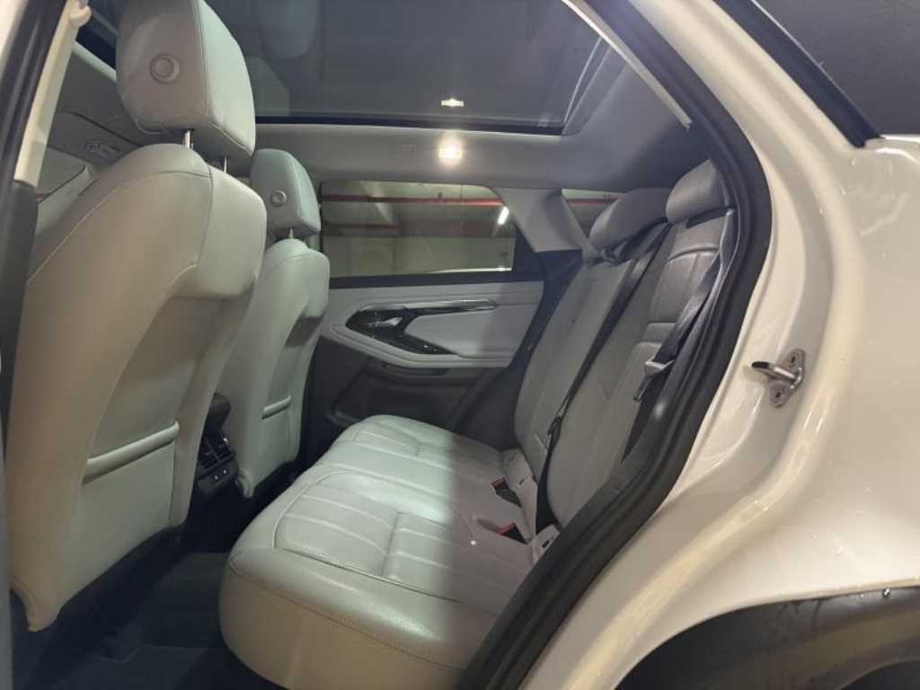 랜드로버 레인지로버 이보크 레인지로버 이보크 2세대 P250 SE 이미지 8