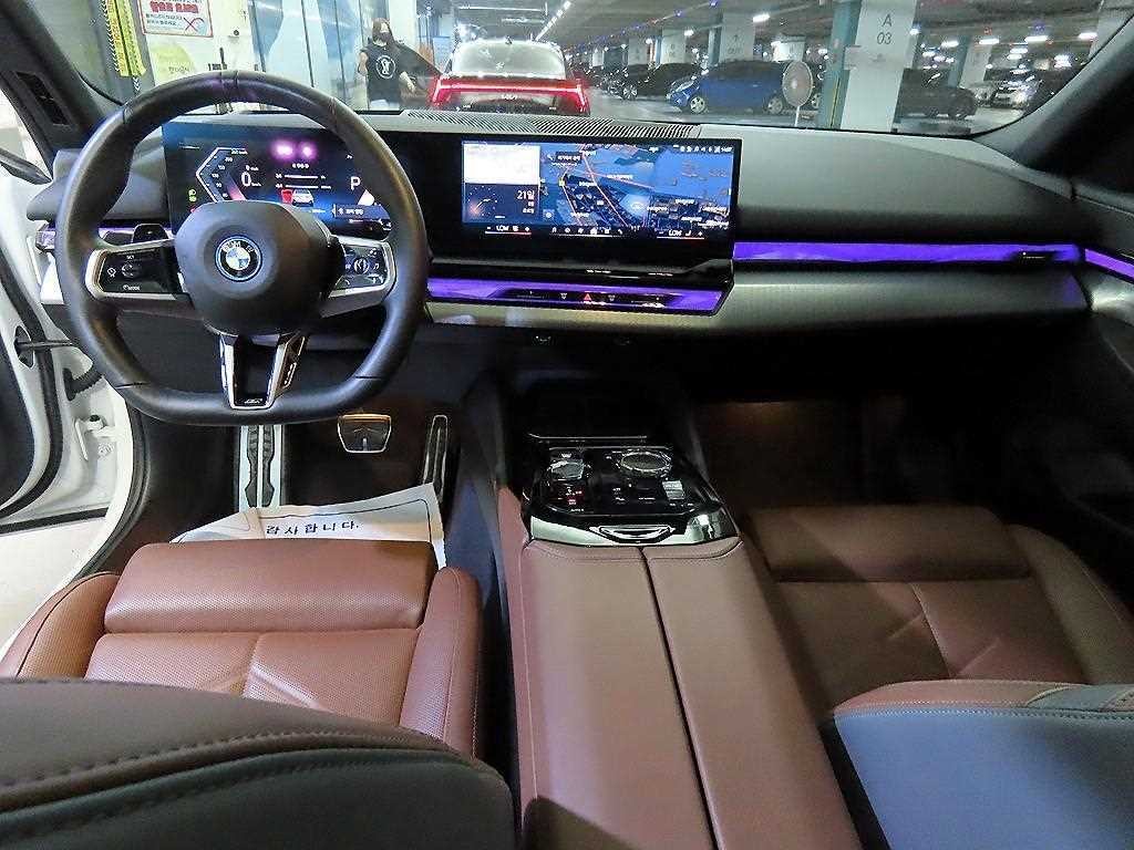 BMW 5시리즈 5시리즈 (G60) 530e M 스포츠 이미지 10