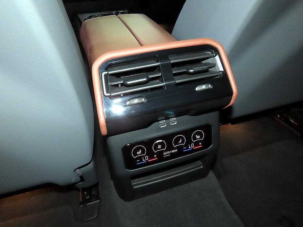 BMW 5시리즈 5시리즈 (G60) 530e M 스포츠 이미지 15