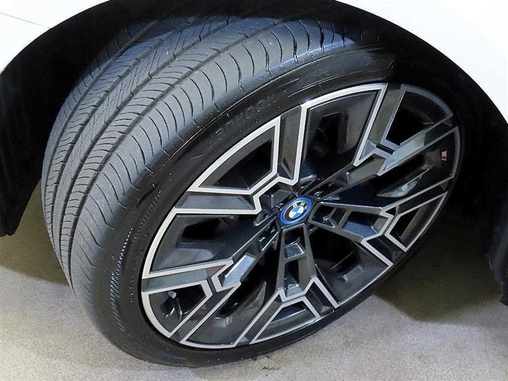 BMW 5시리즈 5시리즈 (G60) 530e M 스포츠 이미지 20