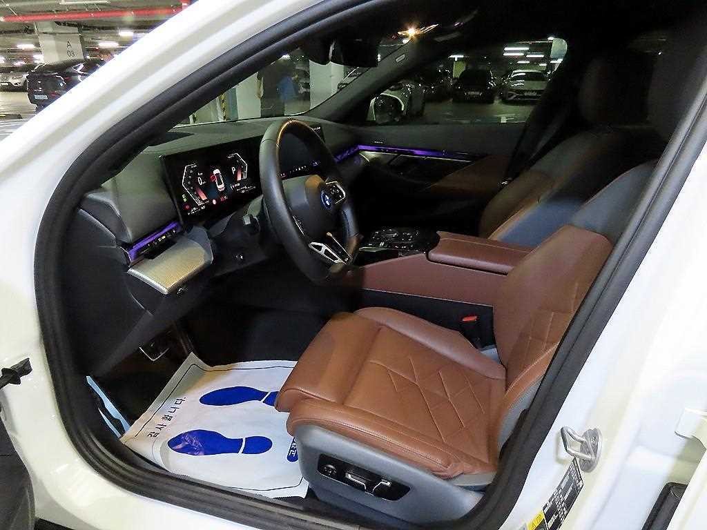 BMW 5시리즈 5시리즈 (G60) 530e M 스포츠 이미지 6