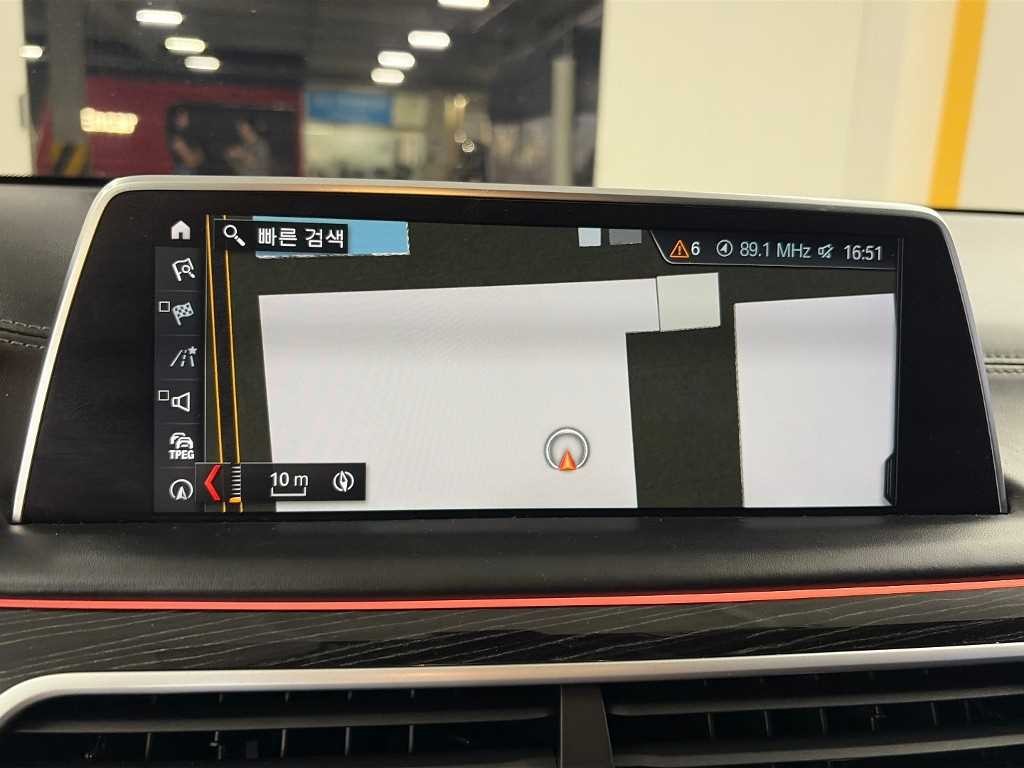 BMW 7시리즈 7시리즈 (G11) M760Li xDrive 이미지 18