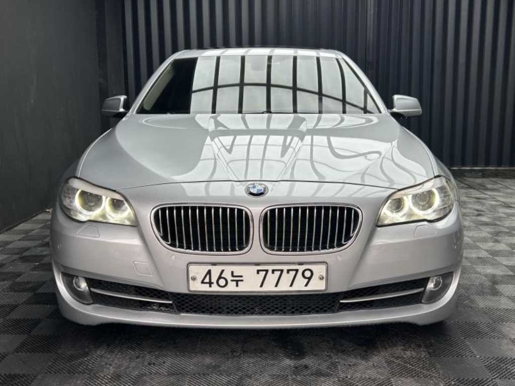 BMW 5시리즈 5시리즈 (F10) 520d 이미지 1
