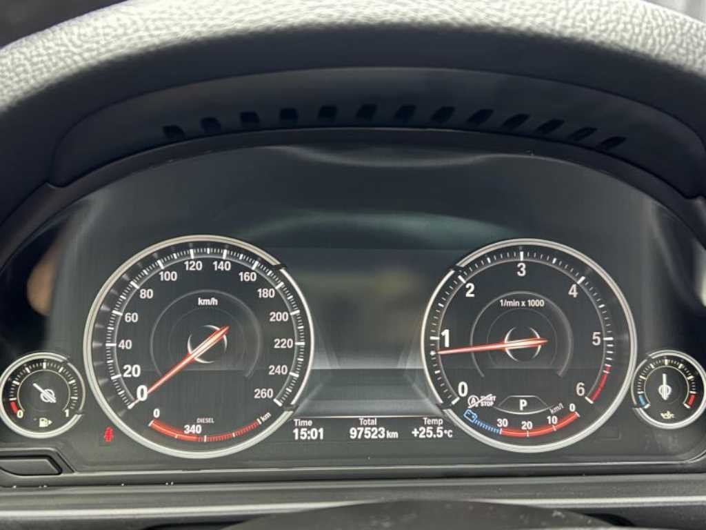 BMW 5시리즈 5시리즈 (F10) 520d 이미지 16