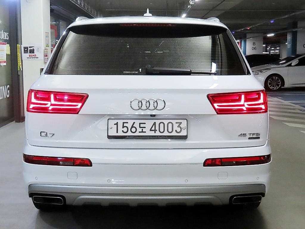 아우디 Q7 Q7 (4M) 45 TFSI 콰트로 이미지 5