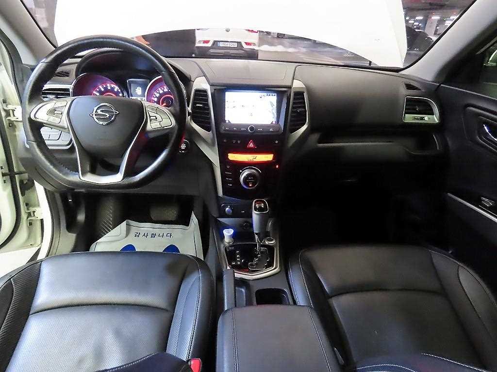 KG모빌리티(쌍용) 티볼리 가솔린 2WD 1.6 LX 고급형 이미지 10