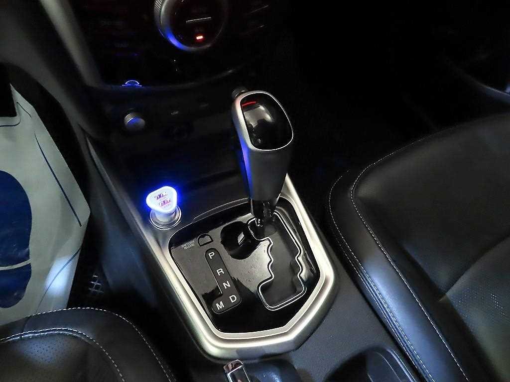 KG모빌리티(쌍용) 티볼리 가솔린 2WD 1.6 LX 고급형 이미지 12
