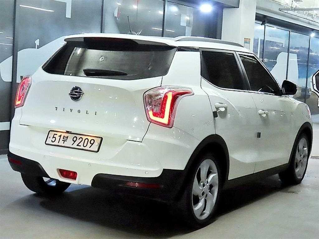 KG모빌리티(쌍용) 티볼리 가솔린 2WD 1.6 LX 고급형 이미지 4