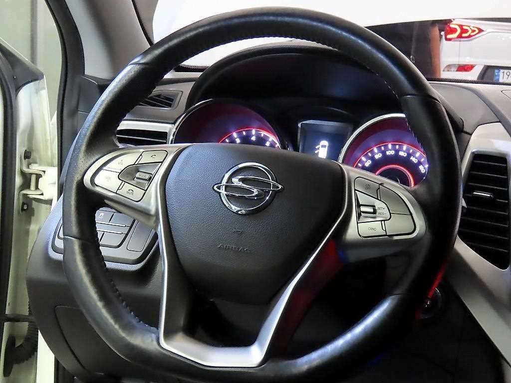 KG모빌리티(쌍용) 티볼리 가솔린 2WD 1.6 LX 고급형 이미지 8