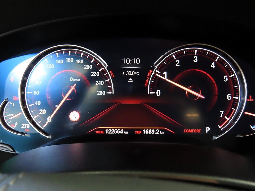 BMW 5시리즈 5시리즈 (G30) 530i xDrive M 스포츠 플러스 이미지 9