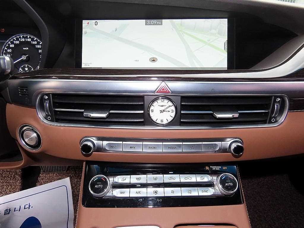 제네시스 G90 3.8 GDI AWD 럭셔리 이미지 14