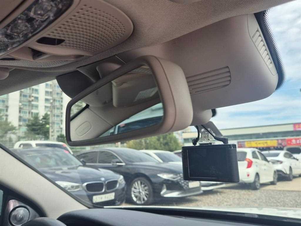 벤츠 C 클래스 C클래스 W205 C220 d 아방가르드 이미지 19