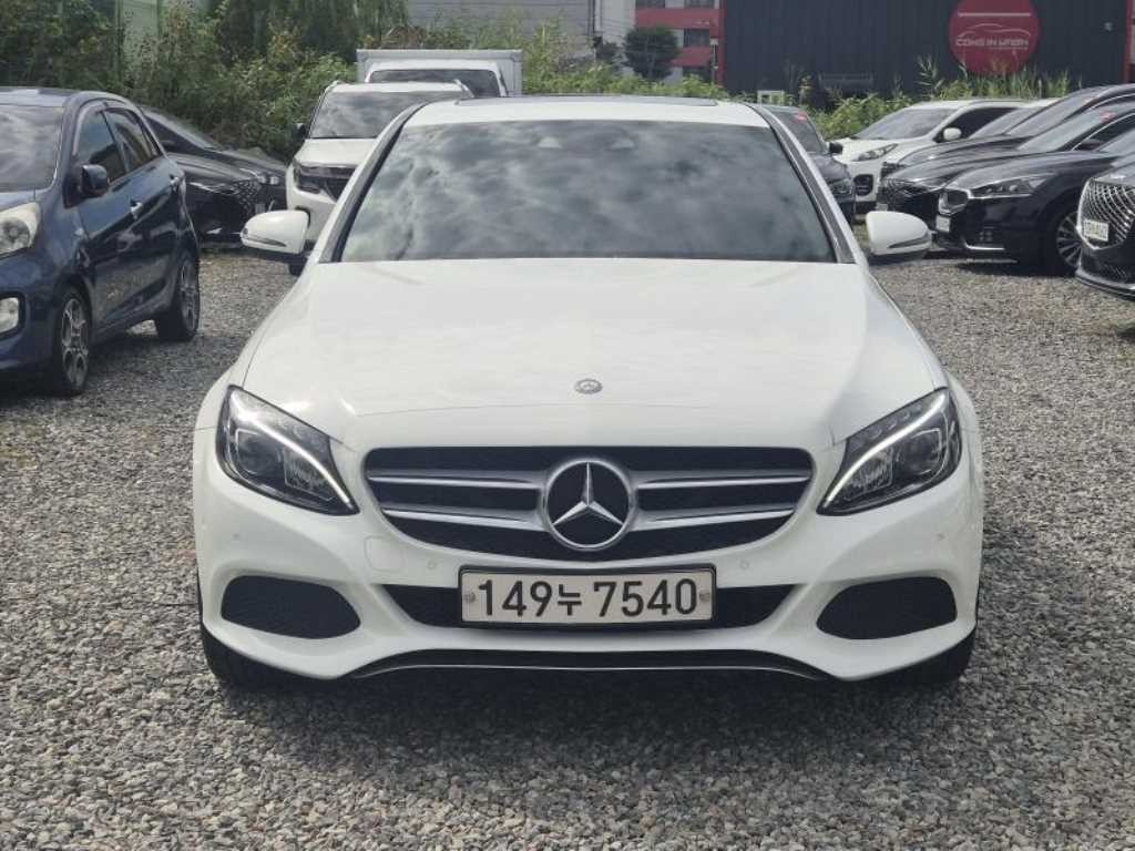 벤츠 C 클래스 C클래스 W205 C220 d 아방가르드 이미지 3