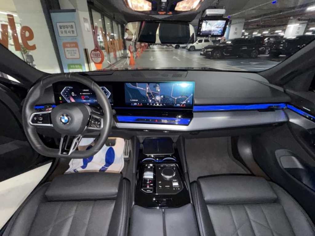 BMW 5시리즈 5시리즈 (G60) 520i M 스포츠 이미지 6