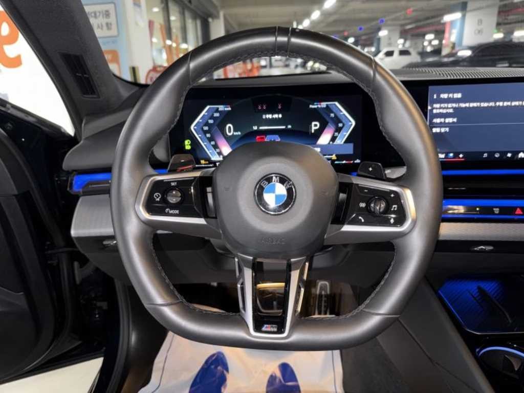 BMW 5시리즈 5시리즈 (G60) 520i M 스포츠 이미지 9