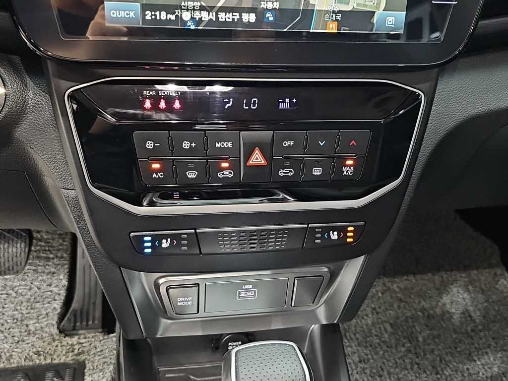 KG모빌리티(쌍용) 티볼리 더 뉴 티볼리 2WD 가솔린 1.6 V3 이미지 10
