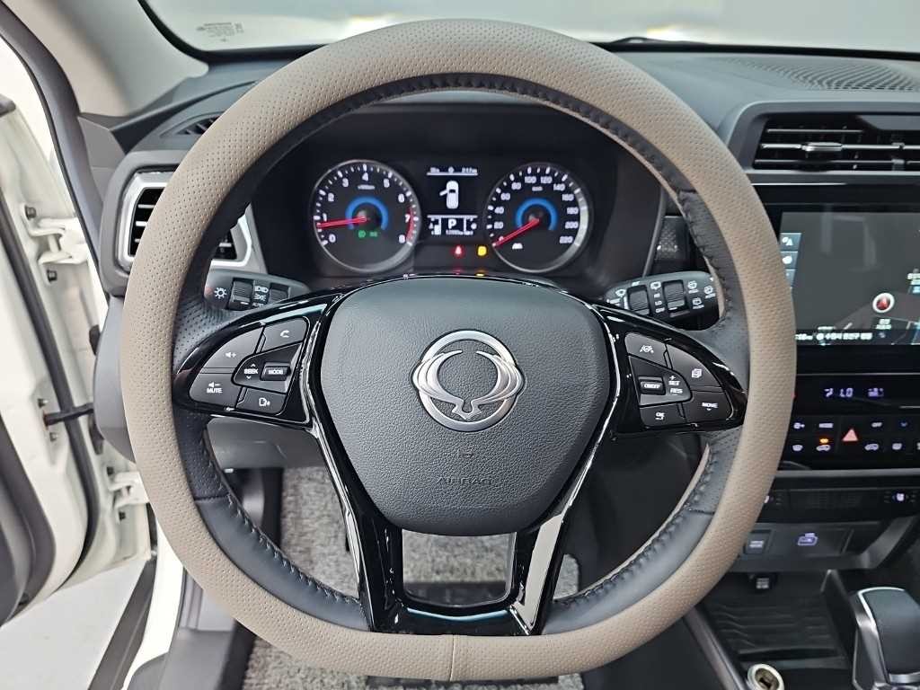 KG모빌리티(쌍용) 티볼리 더 뉴 티볼리 2WD 가솔린 1.6 V3 이미지 9