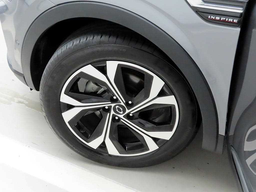 르노코리아(삼성) XM3 XM3 E-테크 하이브리드 1.6 GTe E-TECH 인스파이어 e-시프터 이미지 19