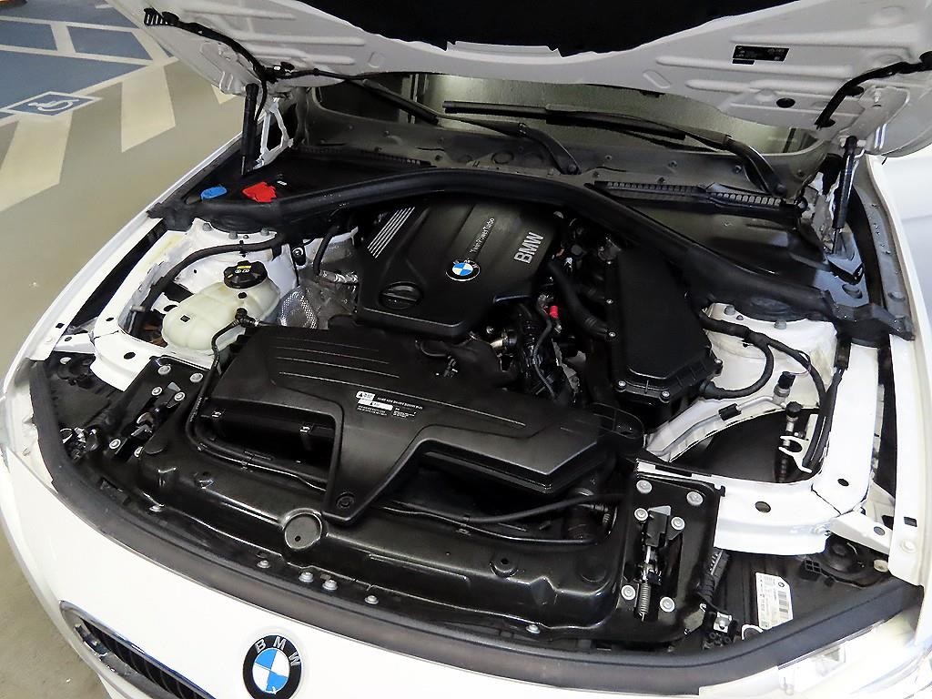 BMW 3시리즈 3시리즈 (F30) 320d 이미지 19