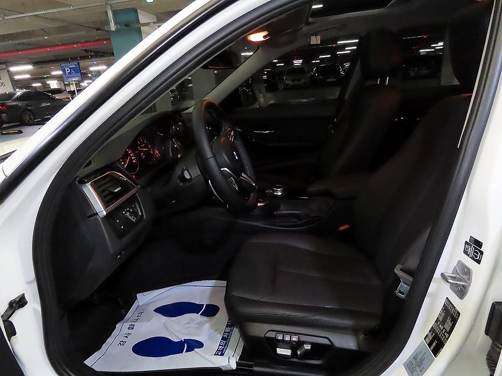 BMW 3시리즈 3시리즈 (F30) 320d 이미지 6